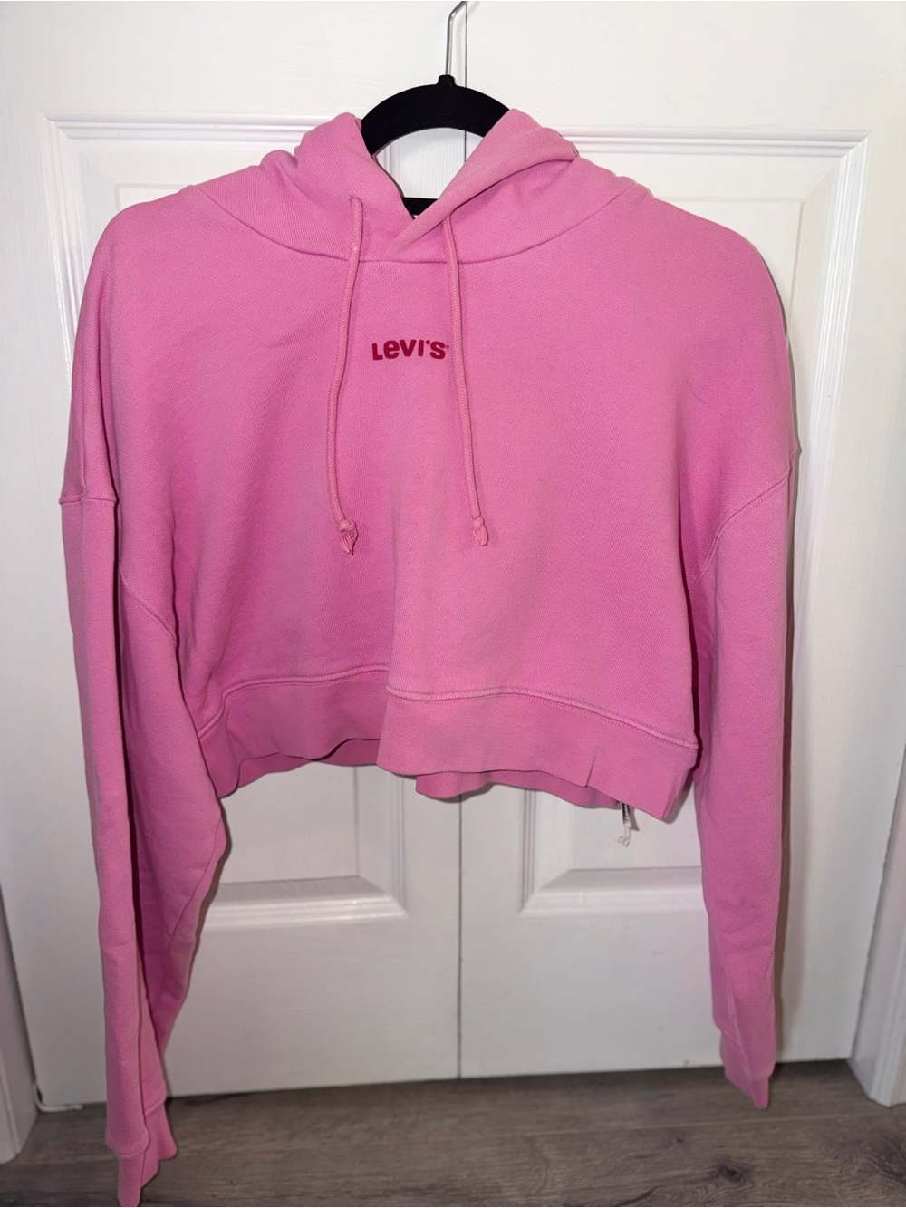 Levi's Pink Cropped Hoodie Sweatshirt